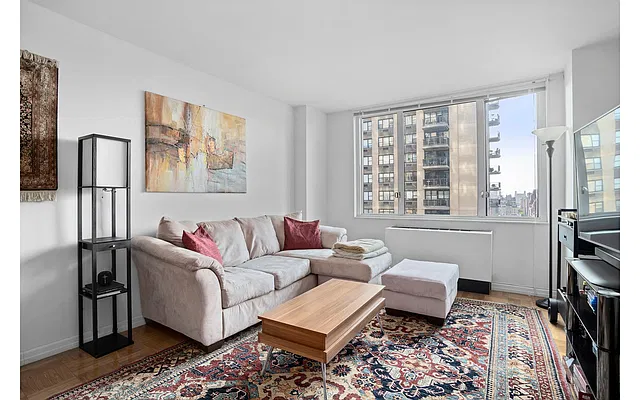 Rented by Douglas Elliman | media 2