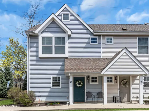 23 Cedar Crossing, Red Bank, NJ 07701