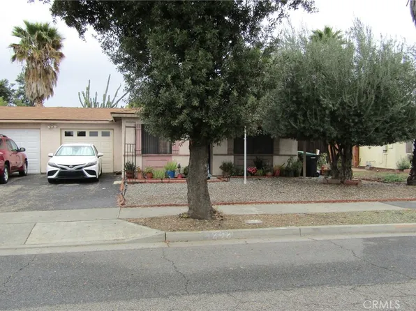 1898 Calle Diablo, Hemet, CA 92545