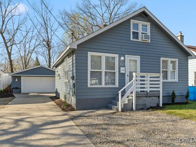 1534 Matilda St NE, Grand Rapids, MI, 49503