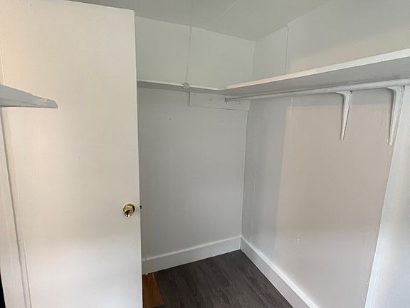 3rd image of 424 S Broadway #B