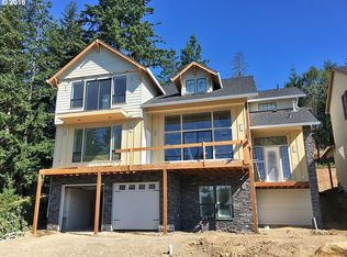 14201 SE Lyon St, Happy Valley, OR 97086