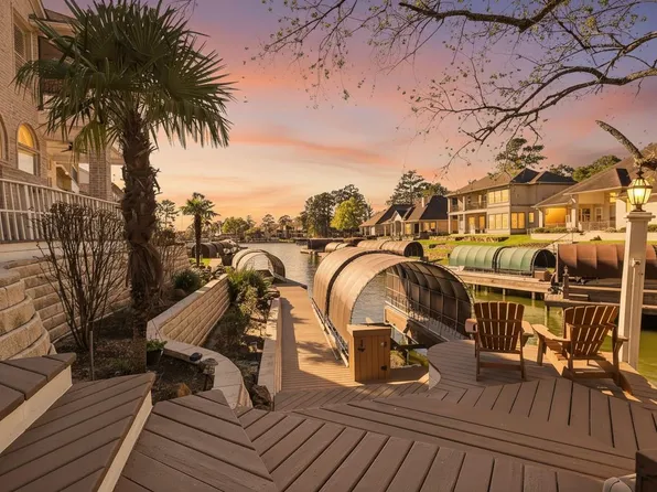 6087 Longmire Trl, Conroe, TX 77304