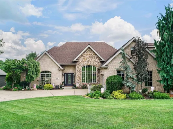 472 Spruce Ln, Houston, PA 15342