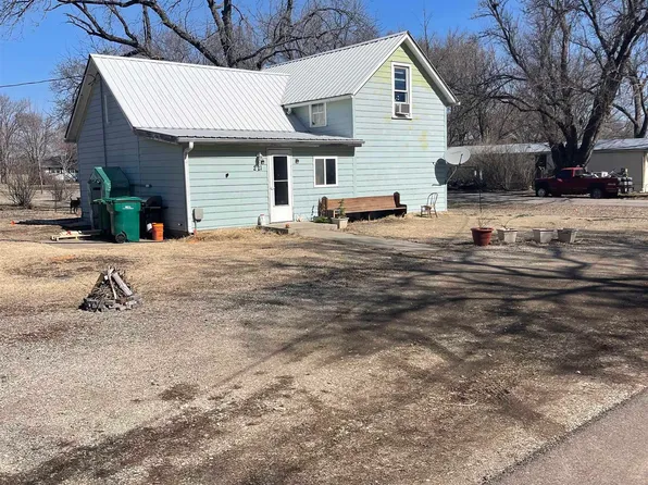 221 E Market St, Mc Farland, KS 66501