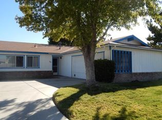 111 Juniper Rd, Big Pine, CA 93513