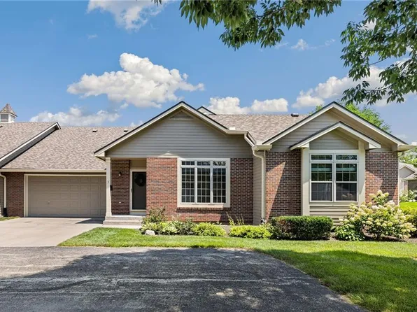 18625 W 158th Ter Unit 302, Olathe, KS 66062