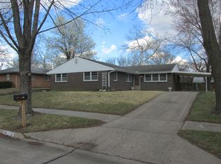 1736 Cassell Rd, Manhattan, KS 66502