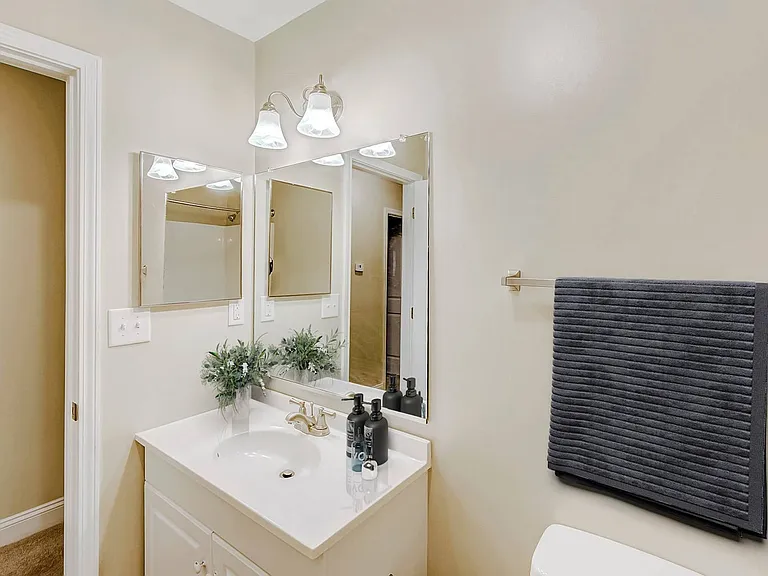 Brandemere Apartment Homes — Photo 64