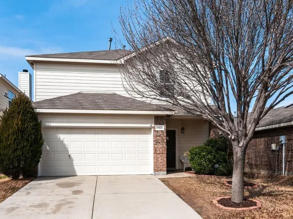 11921 Grizzly Bear Dr, Fort Worth, TX 76244