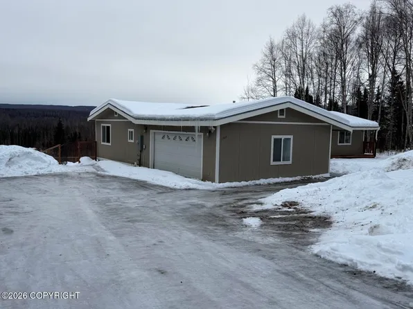 11923 W Ballyshannon Dr, Wasilla, AK 99623