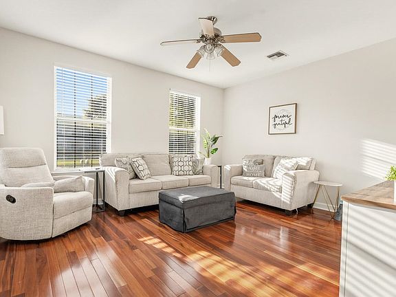 4th image of 4315 Four Oaks Blvd