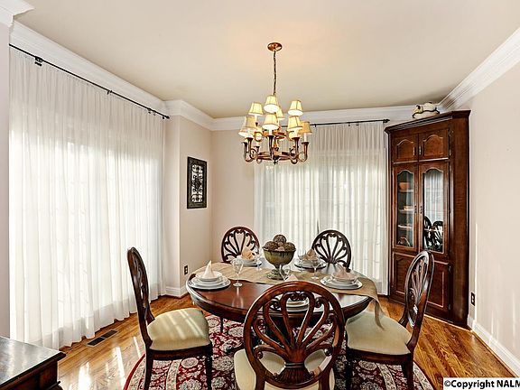 4th image of 4830 Cove Creek Dr SE