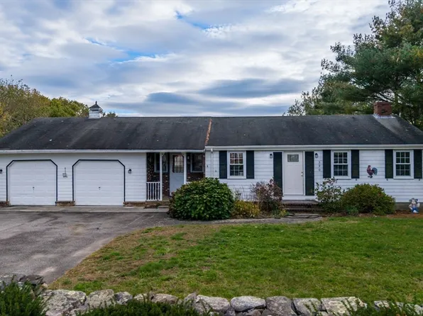 390 Old Fall River Rd, Dartmouth, MA 02747