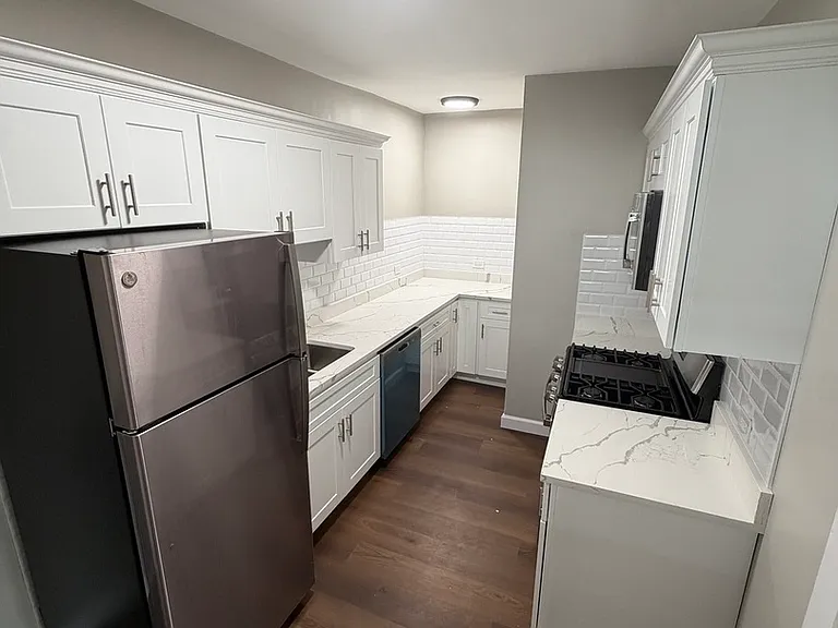 3245 Wisconsin Ave #3NE — Photo 10