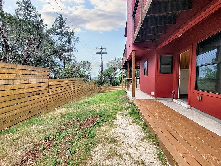 325 Southwind Rd — Photo 31