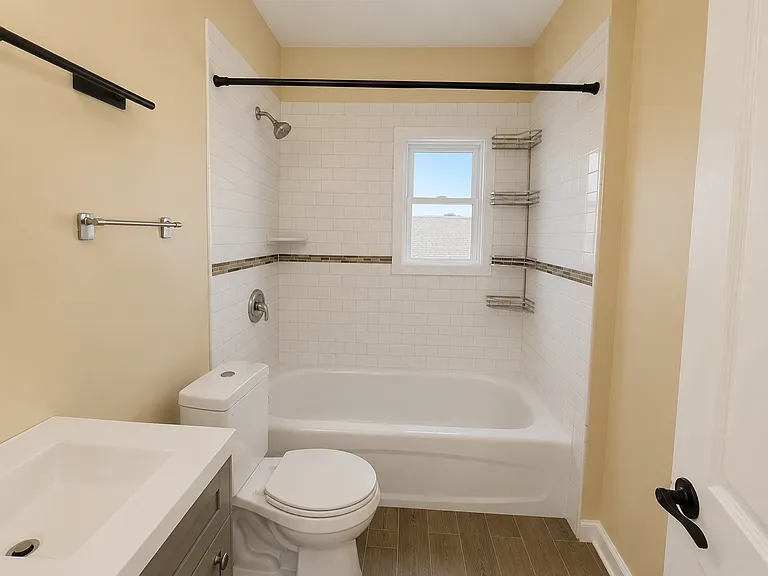 614 Bishop Ave #3 — Photo 5