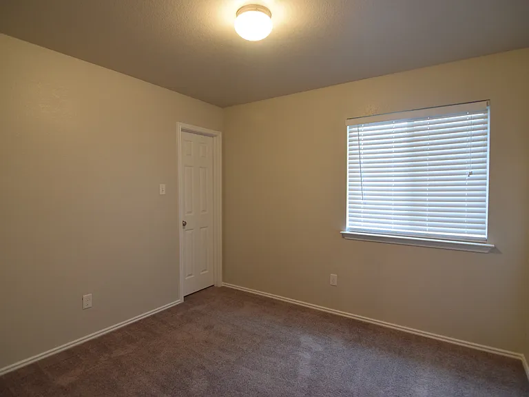 5106 Lions Gate Ln — Photo 13