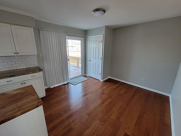 3rd image of 1701 Cecily Dr