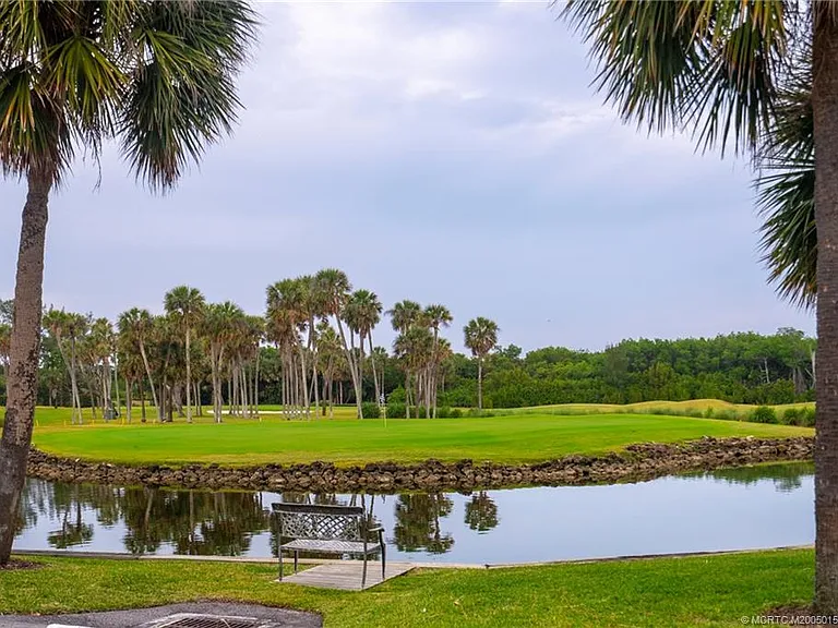 5563 NE Gulfstream Way — Photo 30