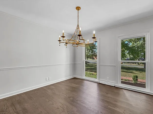 4 bed, 3.5 bath, 2500 sqft, $4,500 — Photo 3