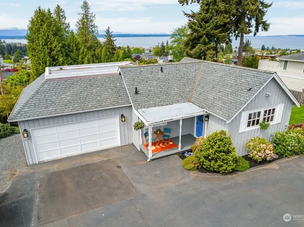 718 9th Avenue S, Edmonds, WA 98020
