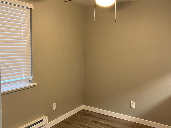 5th image of 3803 22nd Ave SE APT A