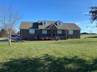 2351 Feedmill Rd, Chapel Hill, TN 37034