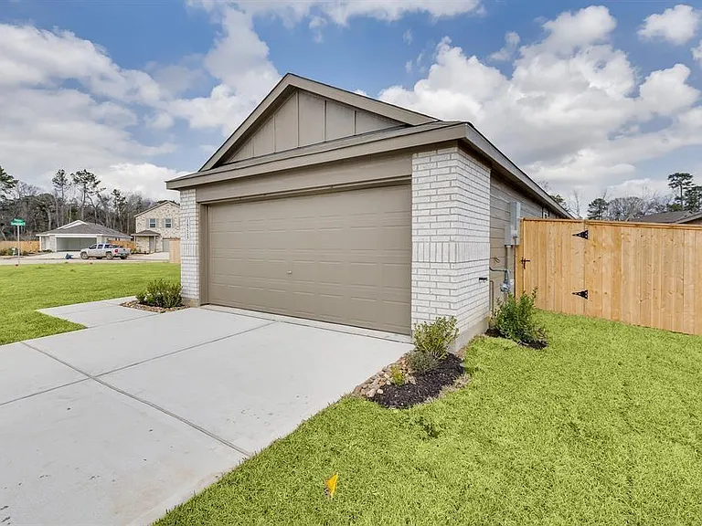 18225 Pontecorvo Ln — Photo 15