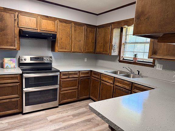 5th image of 8957 Tejas Ln