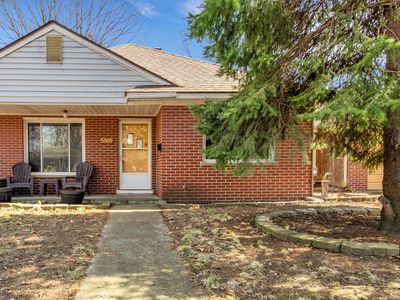 5909 Madison St, Taylor, MI, 48180