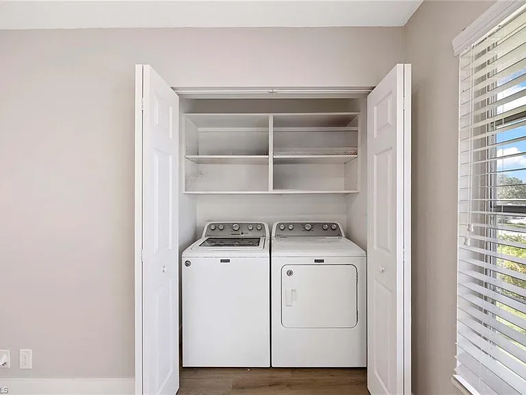707 Neapolitan Way #707 — Photo 21