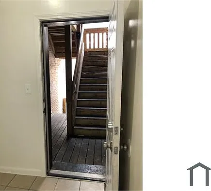 2 bed, $1,800 — Photo 3