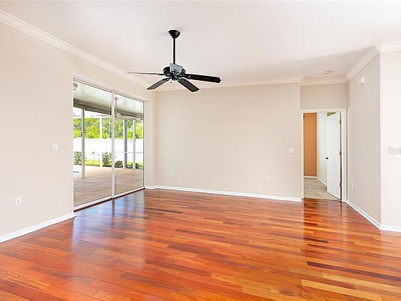 3rd image of 3403 River Woods Dr