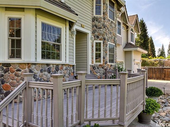 2nd image of 612 Cordillera Ct
