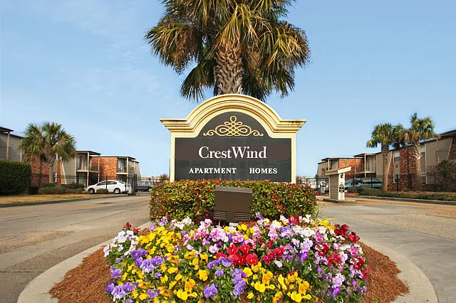 CrestWind Townhomes and Apartments — Photo 41