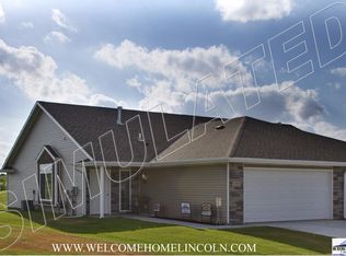 8202 Flintlock St, Lincoln, NE 68526