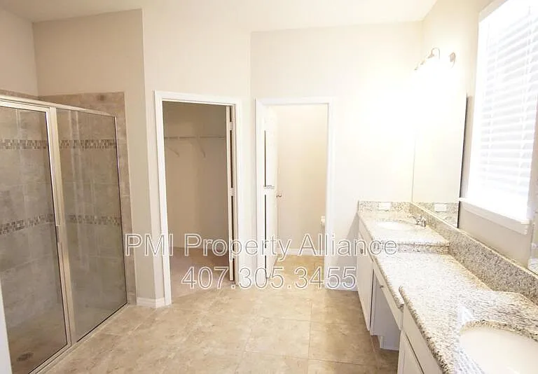 1427 Cabot Dr — Photo 11