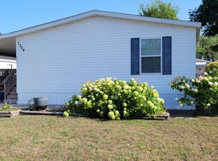 7309 White Swan Ln, Ludington, MI 49431