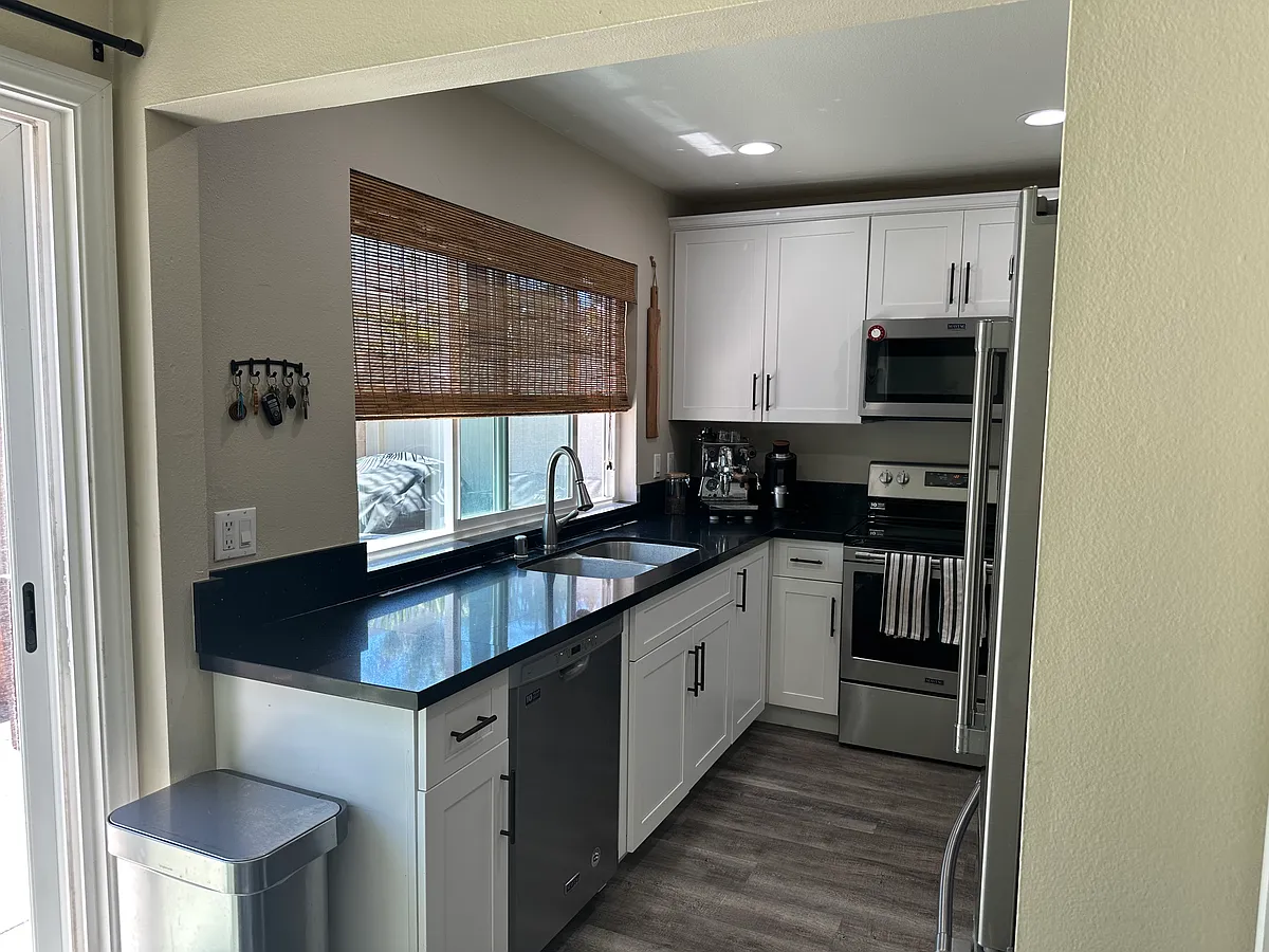 Upgraded Kitchen. - 4409 River Ave #A