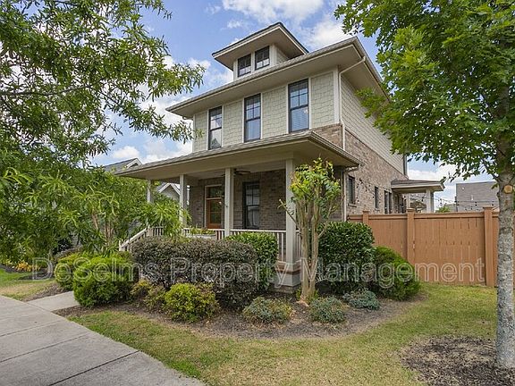 2nd image of 3866 Somers Ln