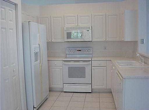 2nd image of 1349 Banyan Way