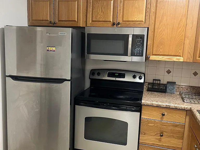 2900 NW 47th Ter #105B — Photo 5
