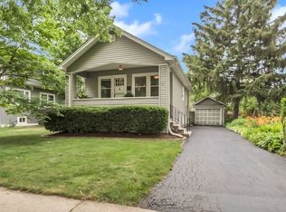 204 E Burlington St, Riverside, IL 60546