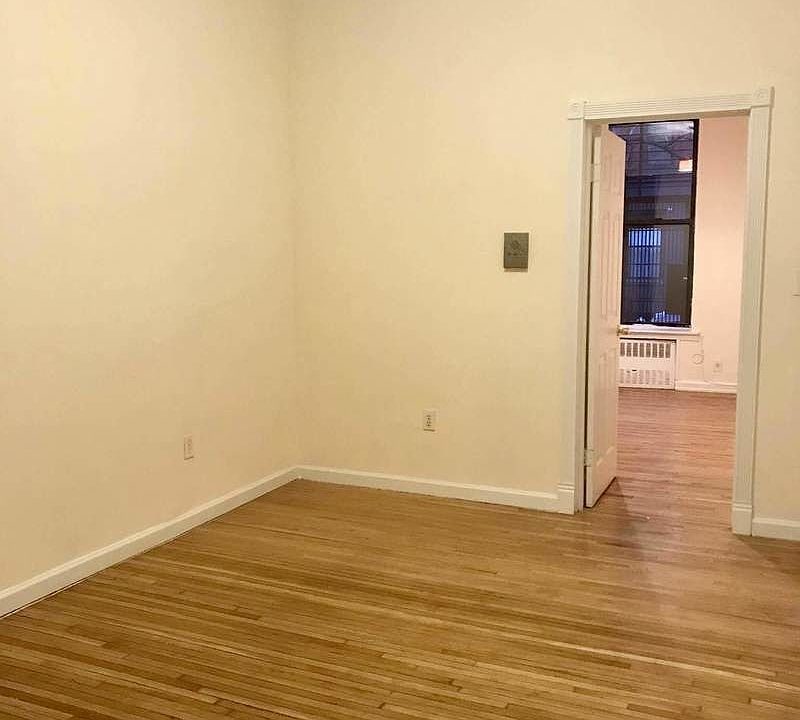 2nd image of 328 E 85th St APT 1B