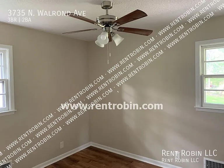 3735 N Walrond Ave — Photo 13
