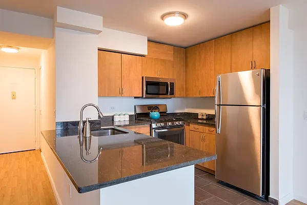 Rented by Gotham Organization | media 28