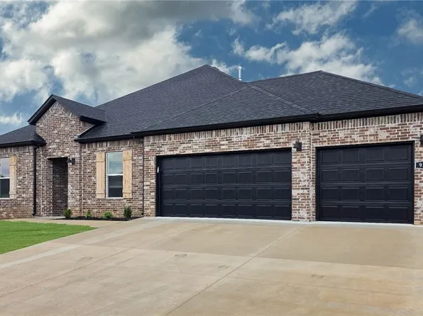 860 Kelleyann Ave, Springdale, AR 72762