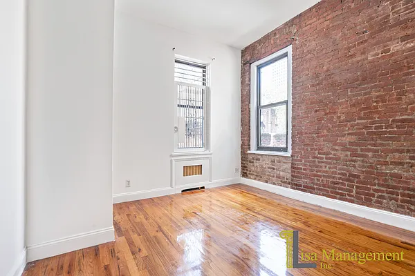 Rented by Lisa Management Inc | media 14