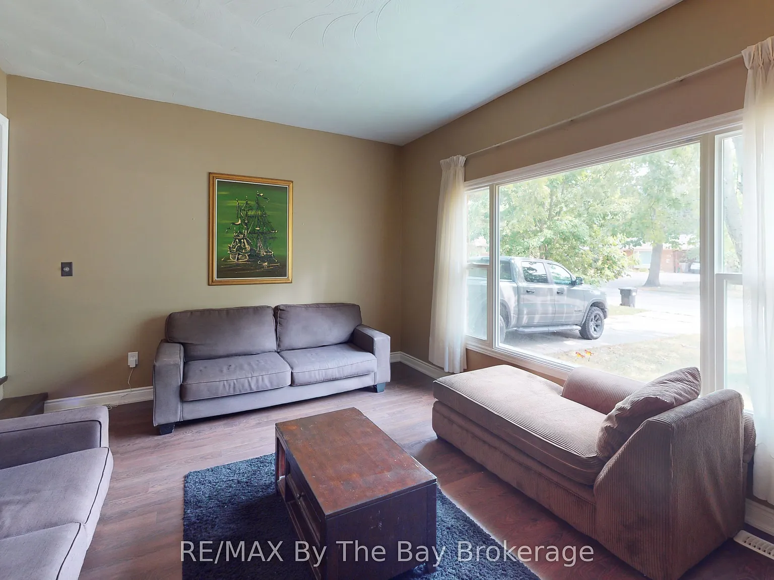 3 bed, $2,550 — Photo 4